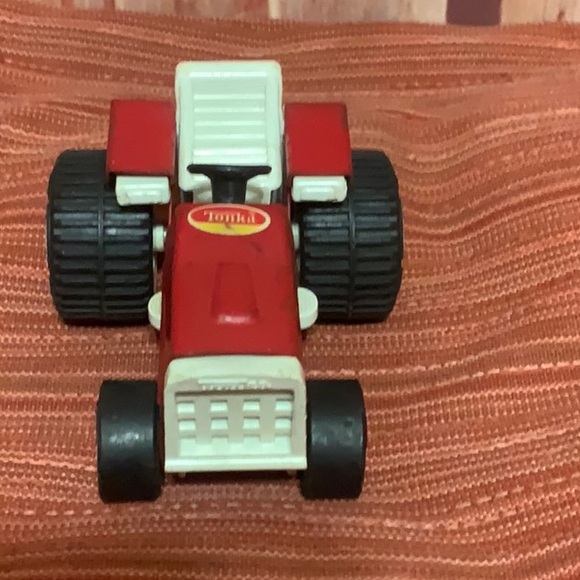 Tonka Red and White Toy Tractor vintage 80’s - Picture 2 of 5